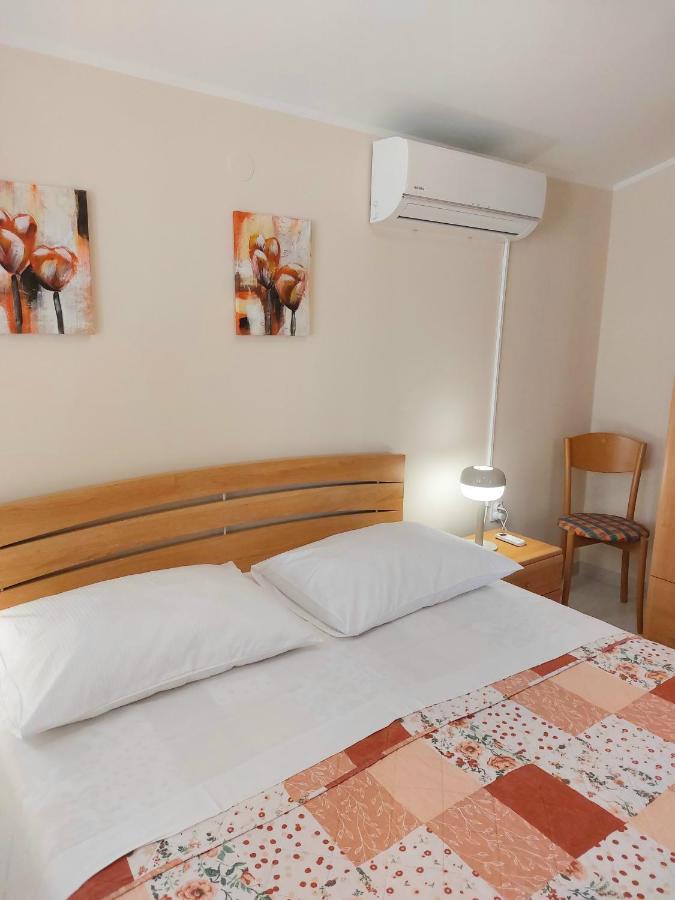 Apartment Kiwi Rabac Exterior foto